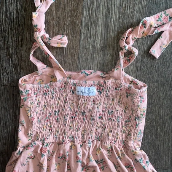 Love and Grow size 8 floral leggy romper - Picture 5 of 5